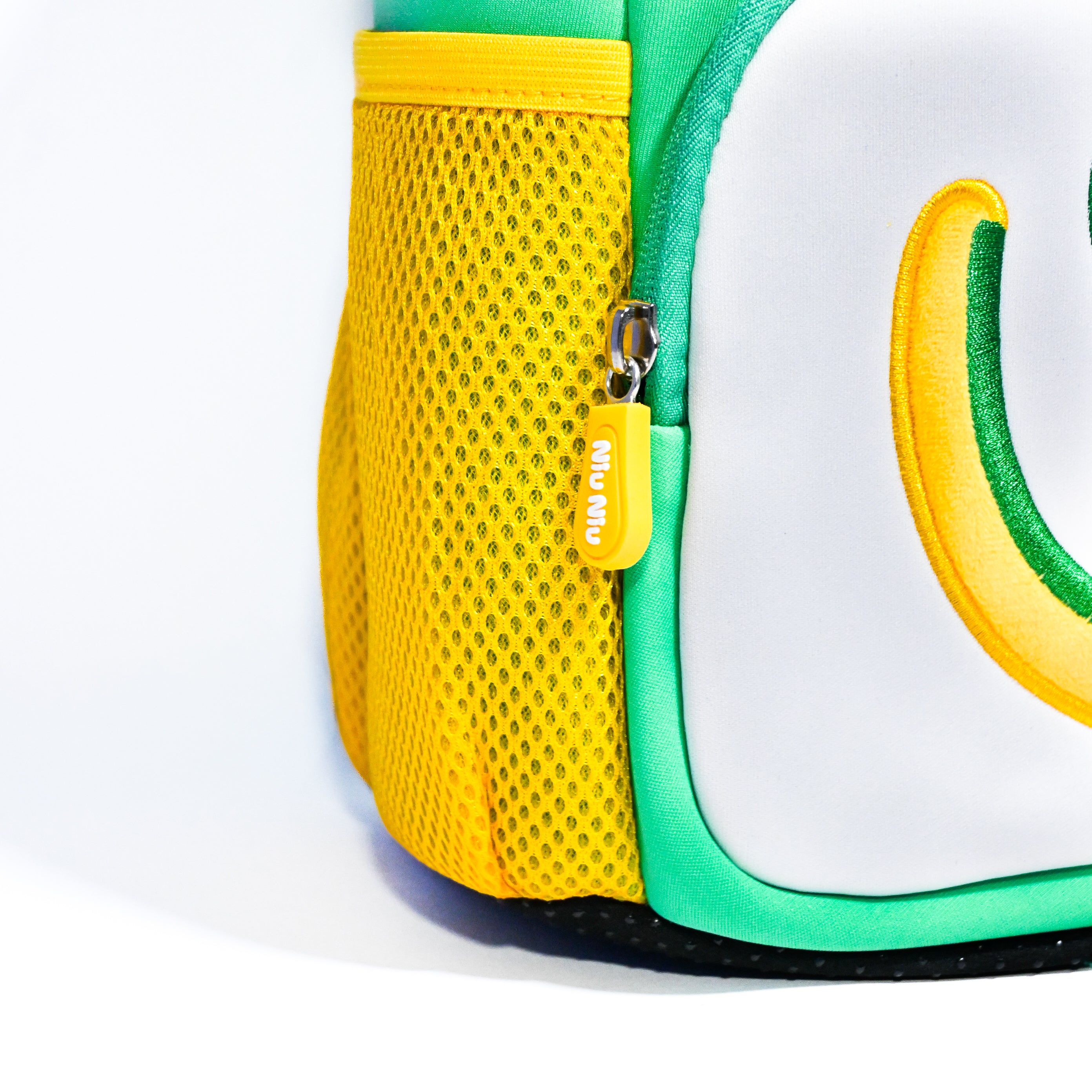 Cheery Smile Kindergarten Backpack – Cute & Comfortable for Kids