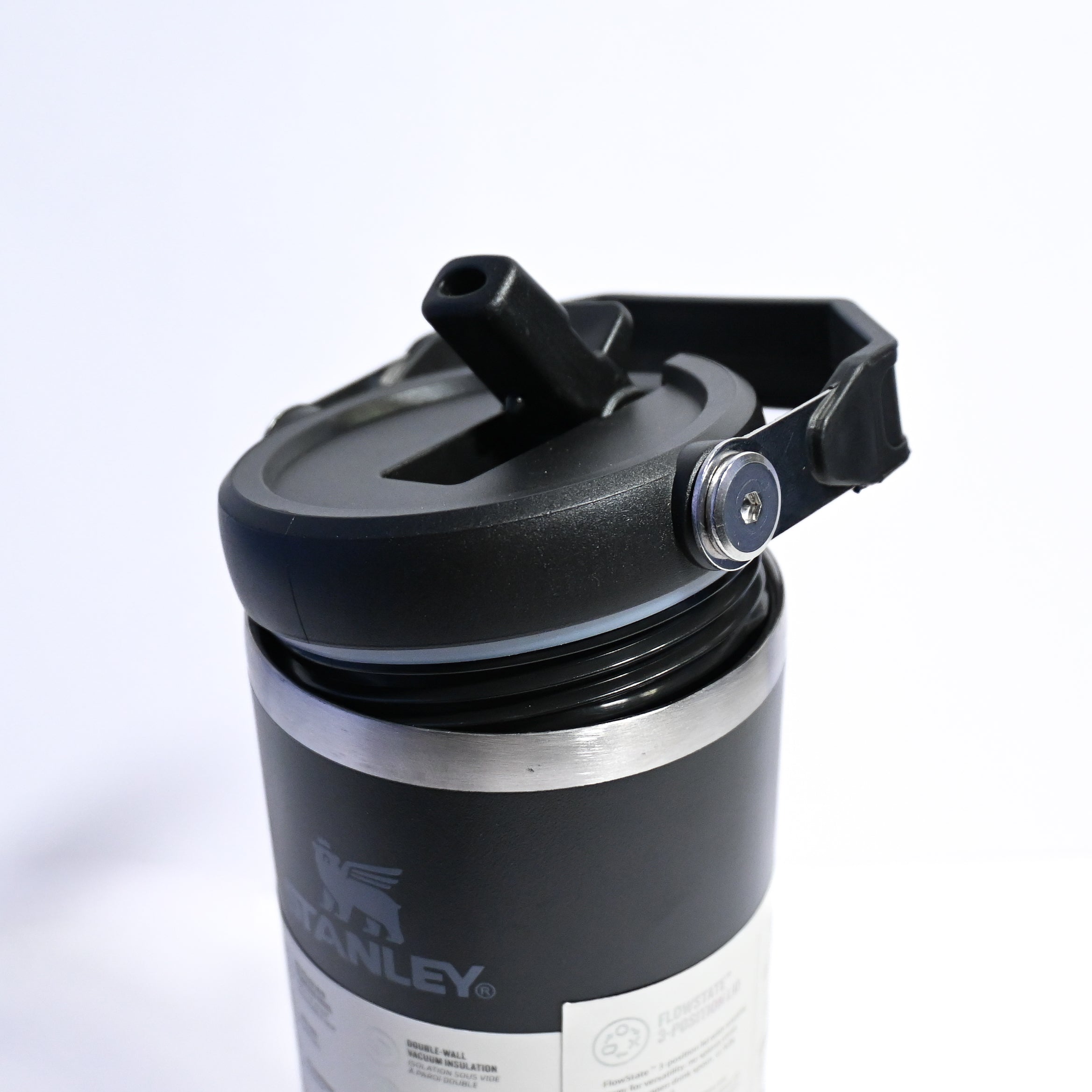Stanley Quencher H2.0 FlowState™ Tumbler – 40oz (887 ml) All-Day Hydration