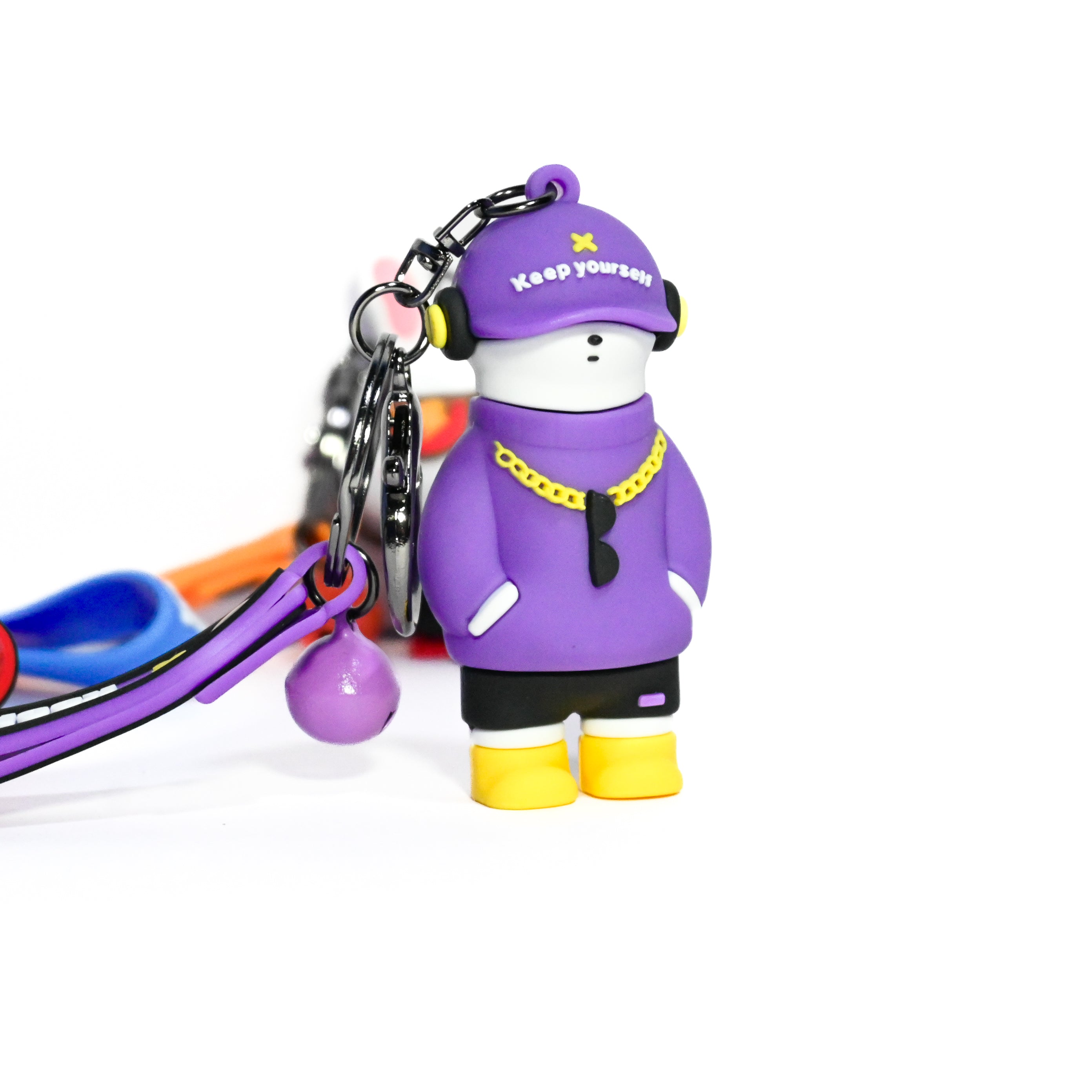 Cool Cartoon Character Keychains – Cute Bunny & Hip-Hop Style Figures