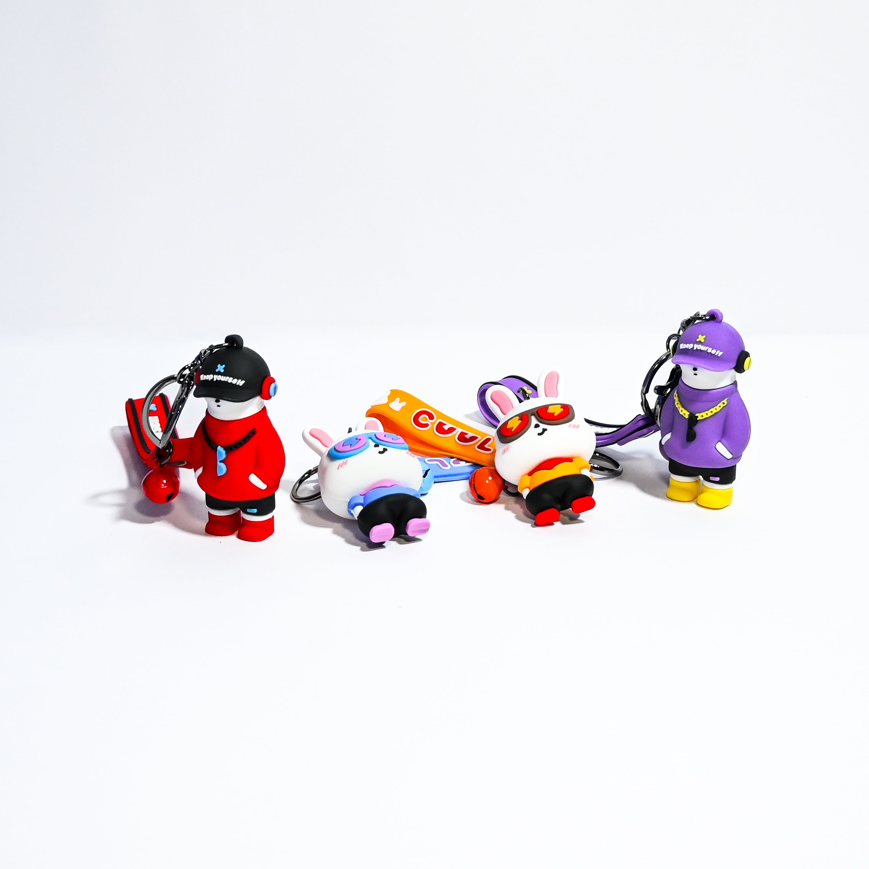 Cool Cartoon Character Keychains – Cute Bunny & Hip-Hop Style Figures