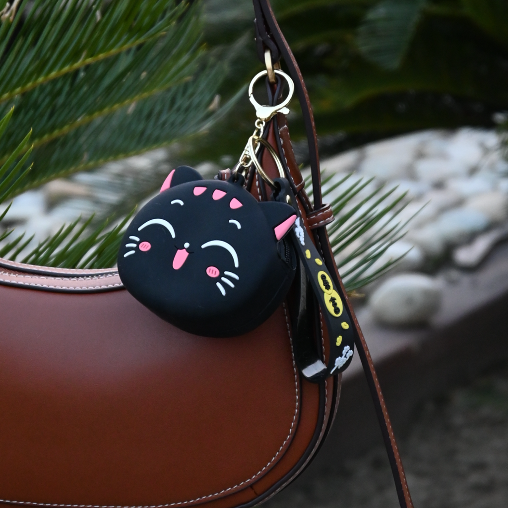 Cute Cartoon Character Coin Pouch Keychain | Mario, Kitty, Bunny & More – Soft Silicone Mini Wallet