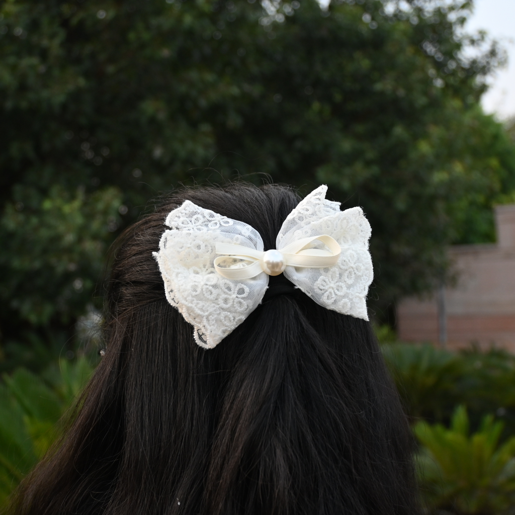 Lace Bow Hair Clip Set with Pearl Detail (Black & White)
