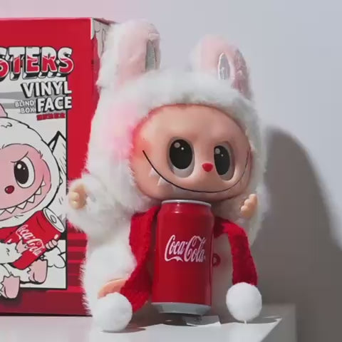 Coca-Cola Labubu Mystery Box – Singing Labubu Xmas Special (Light & Sound Edition)